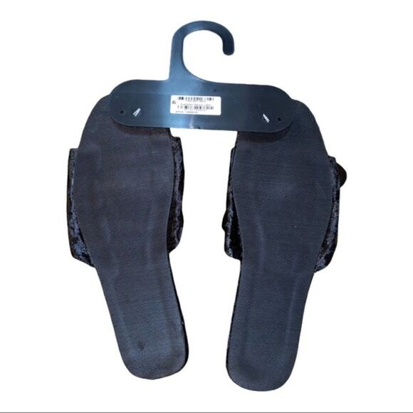 INC Womens Crushed-Velvet Black Knot Slippers NWT - Picture 3 of 3